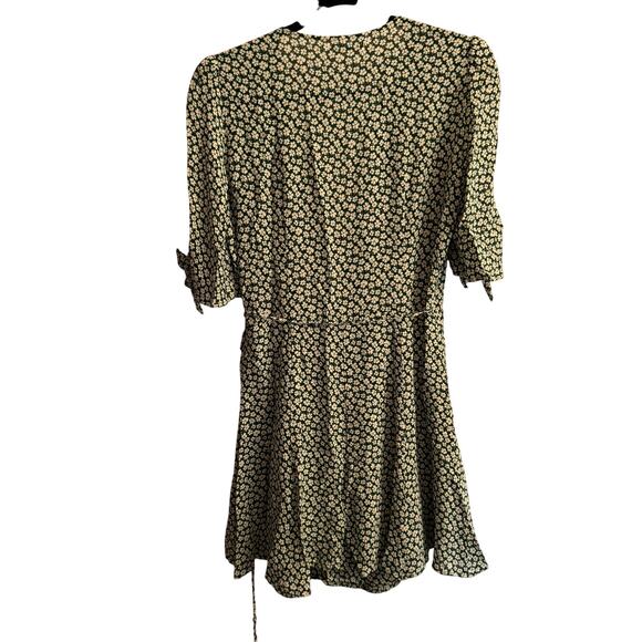 Reformation Floral Mini Wrap Dress Green White Side Tie Short Sleeve Sz XL - Picture 5 of 5